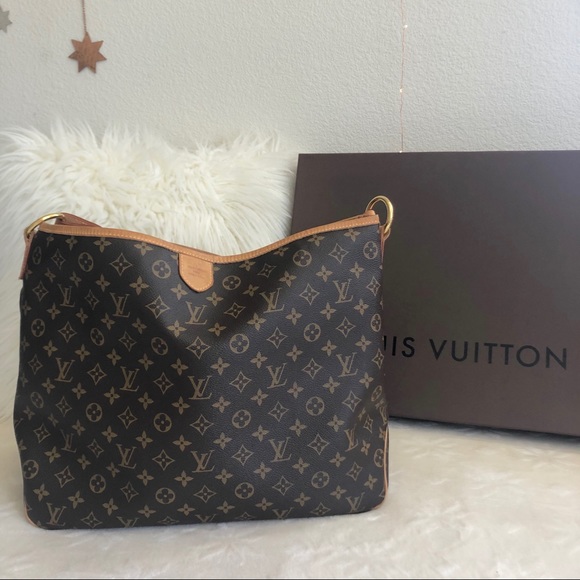 Louis Vuitton Handbags - LOUIS VUITTON Monogram Delightful MM
